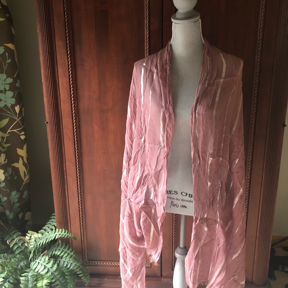 NWT kashkha scarf- multiple ways to wear